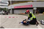 物流公司舉辦有限空間應(yīng)急救援預(yù)案演練